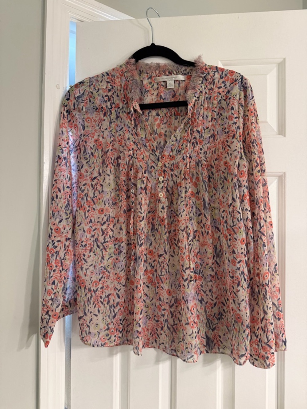 LC Lauren Conrad Pink Floral Ruffled V-Neck Blouse